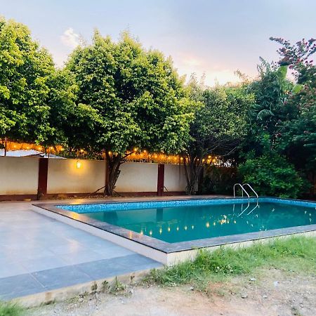 Le Grace Ecr Chennai Bagian luar foto