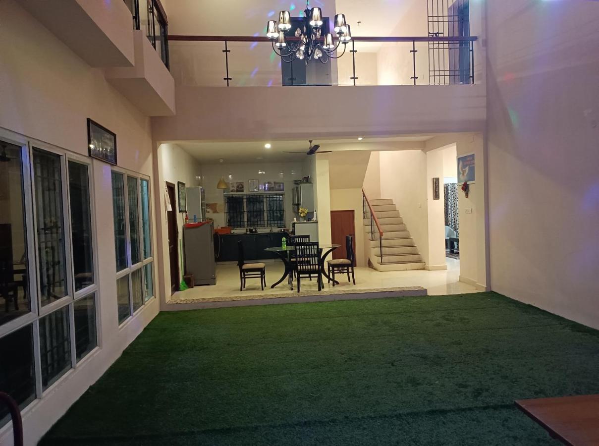 Le Grace Ecr Chennai Bagian luar foto